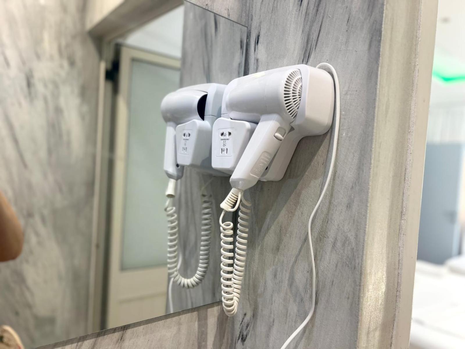 Tirana Square Hotel Room photo